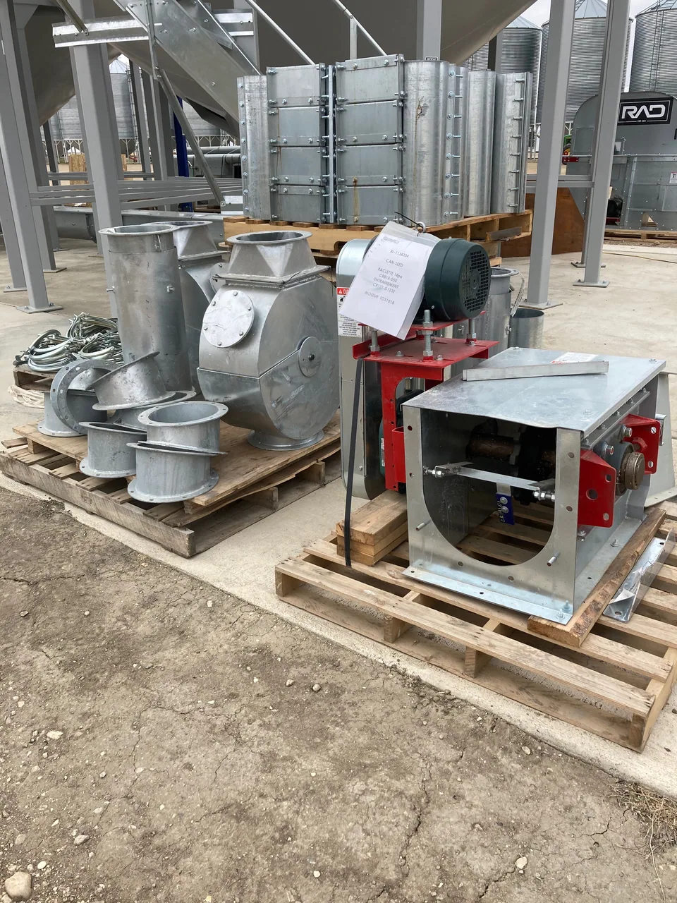 Equipment placement and connections around the hopper bins