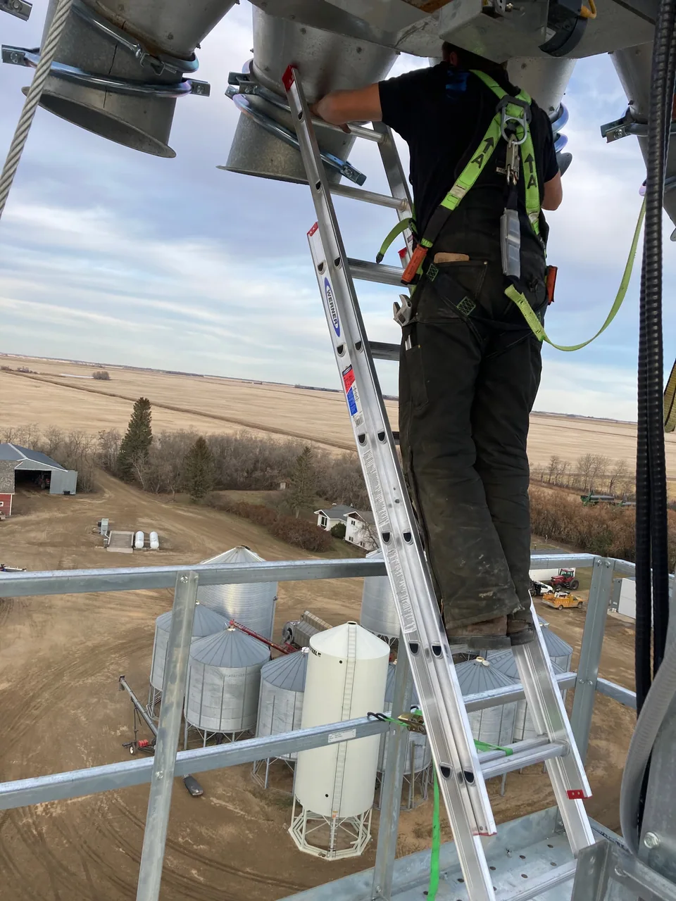 Fitting equipment from an access ladder