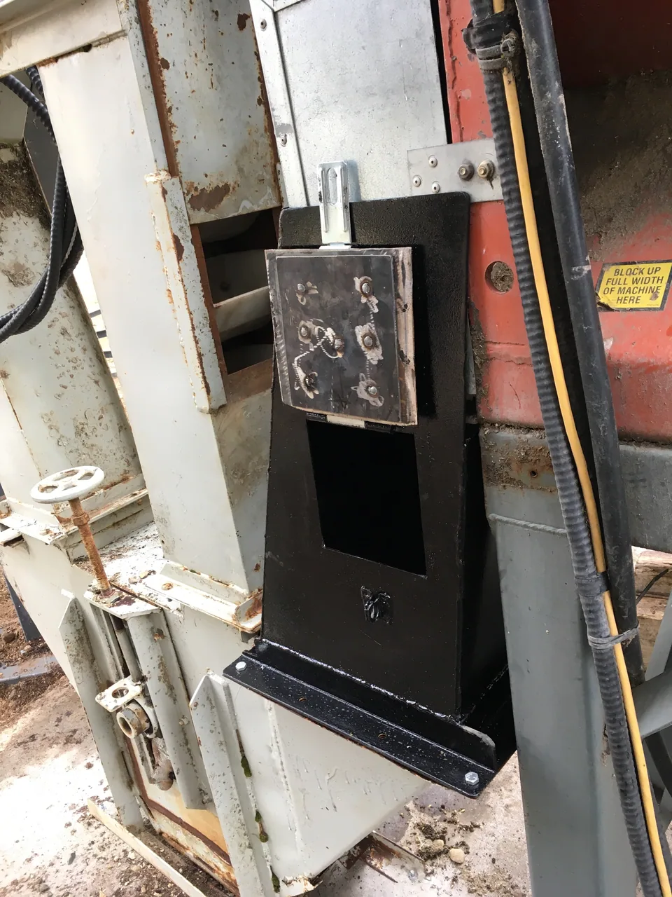 Fabricated transition fitted to existing equipment